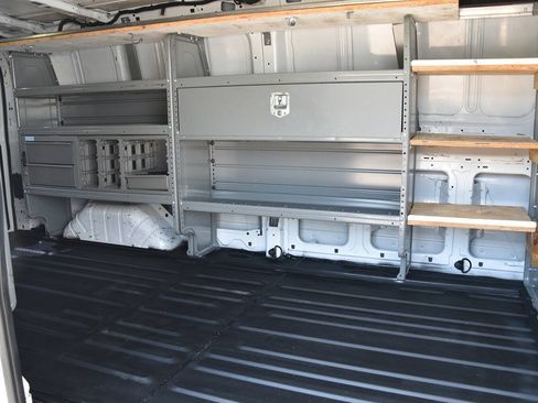 Used 2017 Ford Transit 250 148 Low Roof RWD image 11