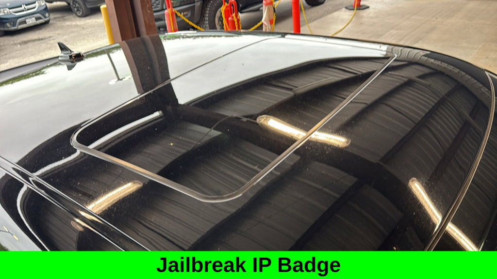 Used 2023 Dodge Challenger SRT Hellcat RWD image 5