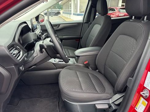 Used 2025 Ford Escape Active w/ Cold Weather Package image 14