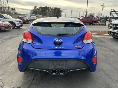 Used 2013 Hyundai Veloster Turbo image 6