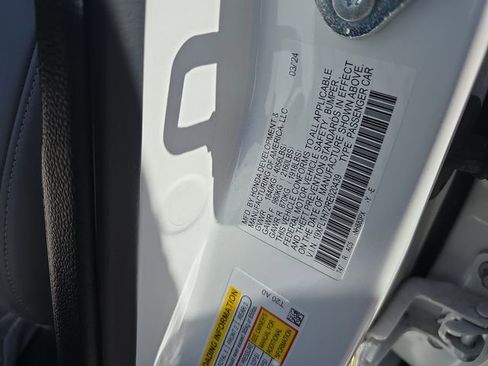 Used 2024 Honda Civic EX-L image 46
