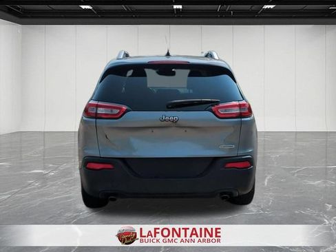 Used 2014 Jeep Cherokee Latitude FWD image 8