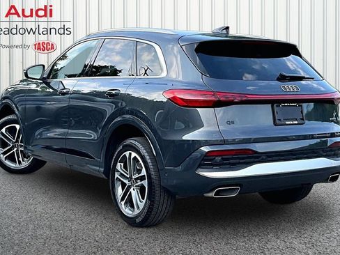 Used 2025 Audi Q5 Premium w/ Convenience Package AWD/4WD image 4