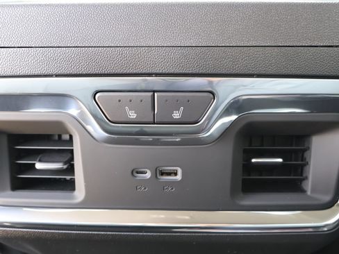 New 2026 GMC Sierra 2500 Denali w/ Denali Reserve Package AWD/4WD image 32