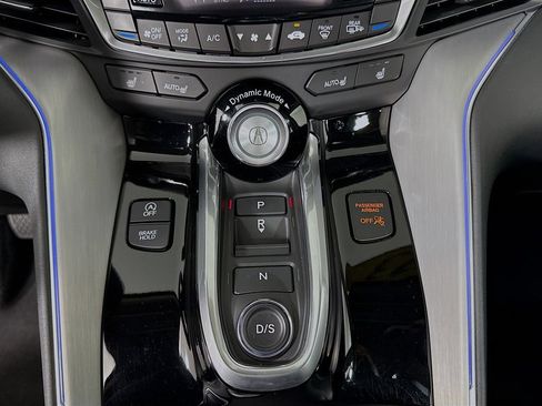 Used 2023 Acura TLX w/ Technology Package image 19