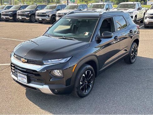 Used 2023 Chevrolet TrailBlazer LT AWD/4WD image 26