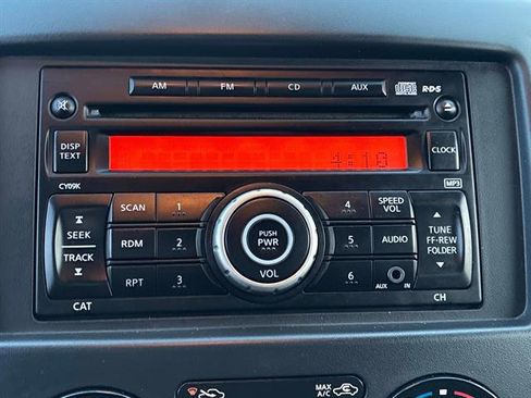 Used 2016 Chevrolet City Express LT image 27