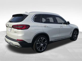 Used 2020 BMW X5 sDrive40i w/ Premium Package video 3