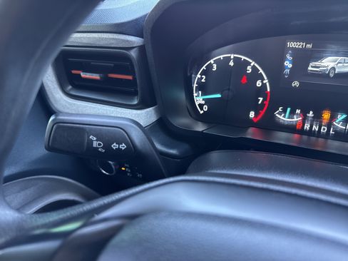 Used 2022 Ford Maverick XLT FWD image 34