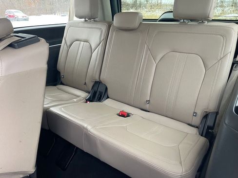 Used 2024 Ford Expedition Max Limited image 18