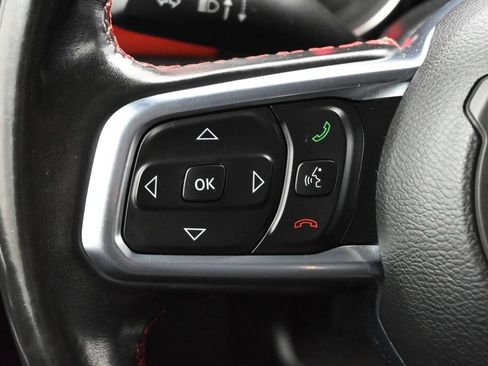 Used 2020 Jeep Gladiator Rubicon AWD/4WD image 7