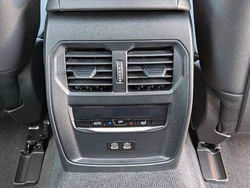 Used 2023 BMW i4 eDrive35 w/ Premium Package RWD image 18