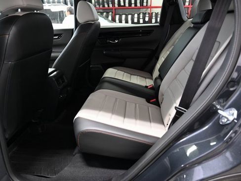 Used 2025 Honda CR-V Sport Touring image 12