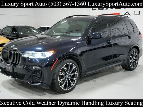 Used 2022 BMW X7 M50i w/ Dynamic Handling Package image 1