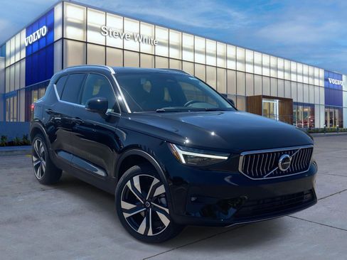 New 2025 Volvo XC40 B5 Ultra w/ Climate Package image 1
