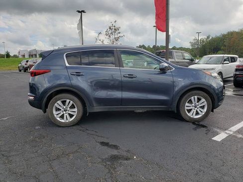 Used 2018 Kia Sportage LX w/ LX Popular Package AWD/4WD image 2