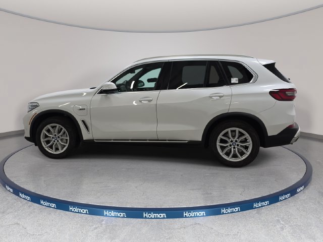 Certified 2023 BMW X5 xDrive45e w/ Executive Package AWD/4WD image 8