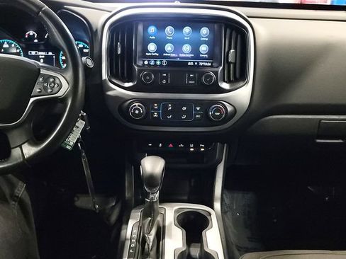 Used 2022 Chevrolet Colorado LT w/ Safety Package AWD/4WD image 31