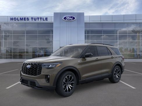 New 2026 Ford Explorer ST-Line RWD image 1