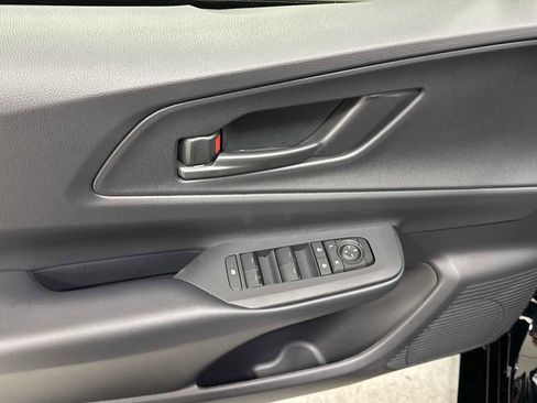 New 2026 Toyota Prius SE image 15