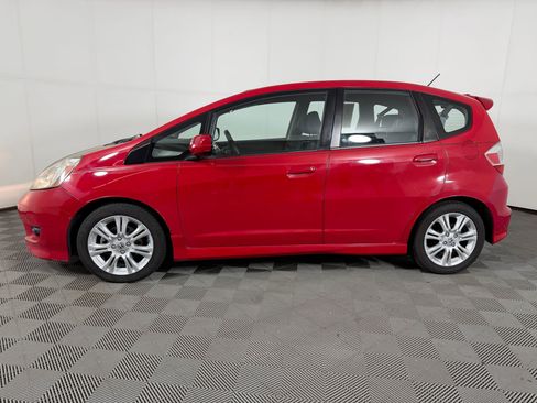 Used 2010 Honda Fit Sport image 2