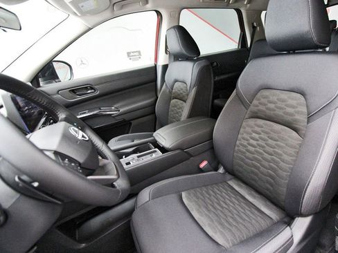 New 2026 Nissan Pathfinder SV FWD image 23