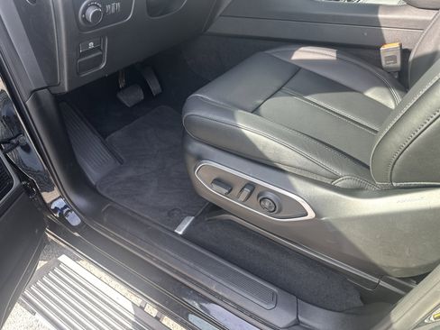 New 2026 Jeep Grand Wagoneer Limited AWD/4WD image 15