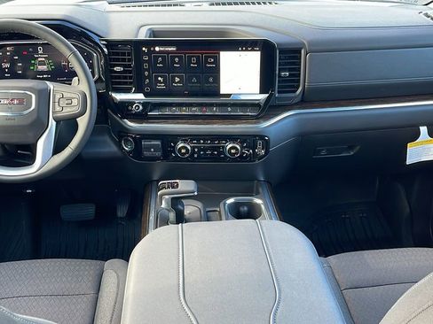 New 2026 GMC Sierra 1500 Elevation image 15