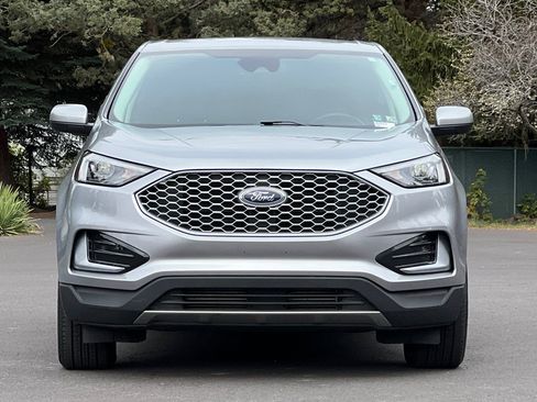 Used 2023 Ford Edge SEL AWD/4WD image 9