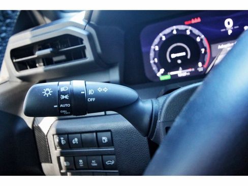 Used 2025 Toyota Tacoma TRD Pro image 21