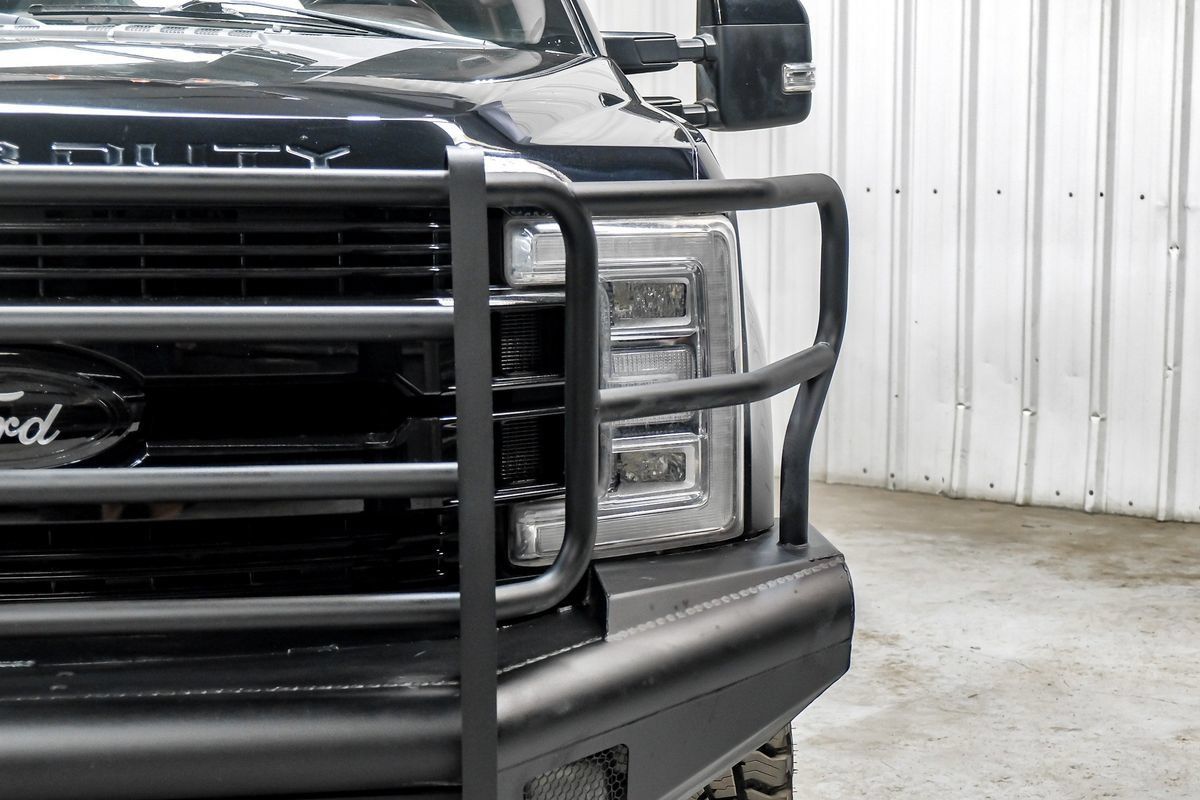 Used 2019 Ford F350 Limited w/ FX4 Off-Road Package AWD/4WD image 49