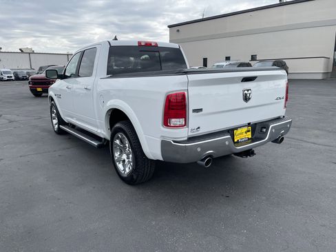 Used 2018 RAM 1500 Laramie w/ Convenience Group AWD/4WD image 6