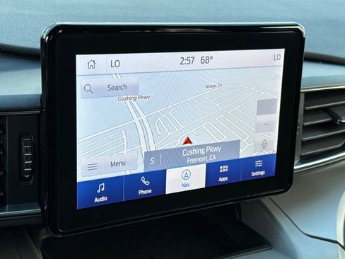 Used 2023 Ford Explorer XLT w/ Equipment Group 202A image 20