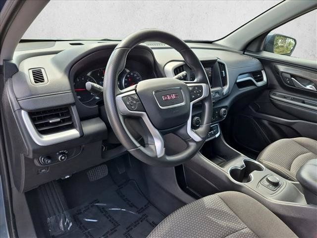 Used 2024 GMC Terrain SLE AWD/4WD image 10