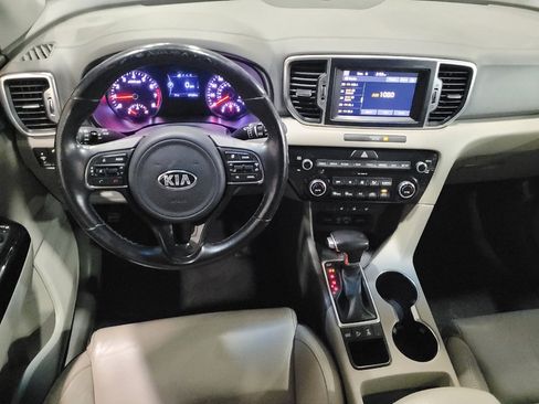 Used 2018 Kia Sportage EX w/ EX Premium Package image 22