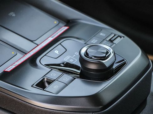 New 2026 Subaru Solterra Limited image 21