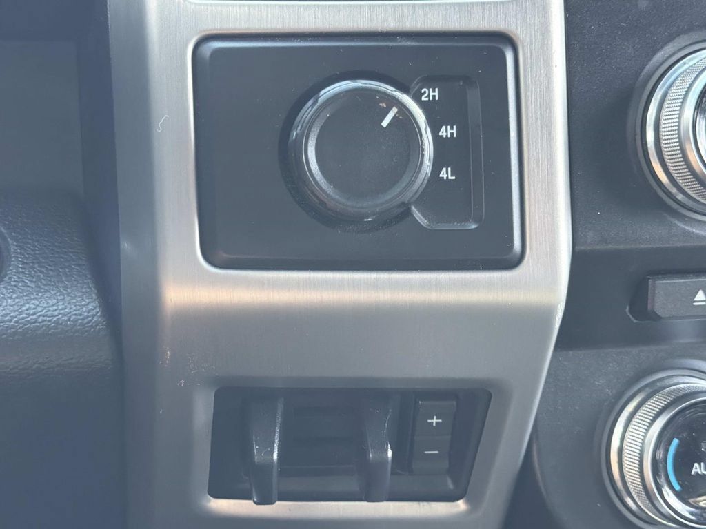 Used 2018 Ford F450 Platinum w/ Platinum Ultimate Package AWD/4WD image 24