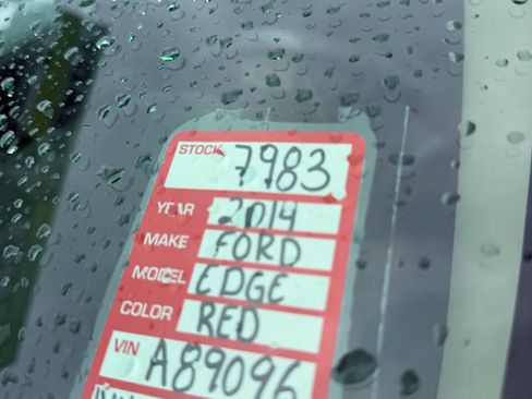 Used 2014 Ford Edge Limited w/ Driver Entry Package FWD image 22