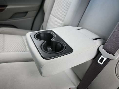 Used 2019 GMC Acadia SLE w/ Driver Alert Package I image 36