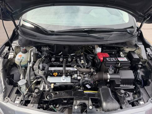 Used 2025 Nissan Versa SV image 30