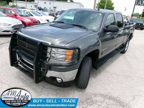 Used 2011 GMC Sierra 2500 SLE w/ SLE Preferred Package AWD/4WD image 25