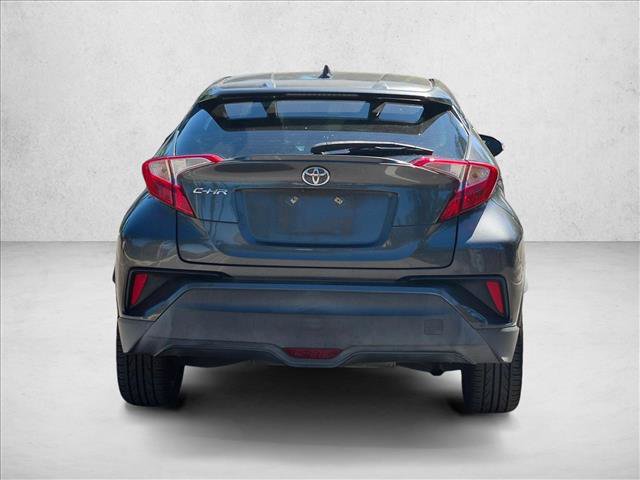 Used 2018 Toyota C-HR XLE FWD image 6