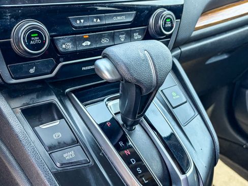 Used 2017 Honda CR-V EX image 19