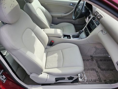 Used 2002 Mercedes-Benz C 230 C 230 w/ C2 Opt Pkg image 21