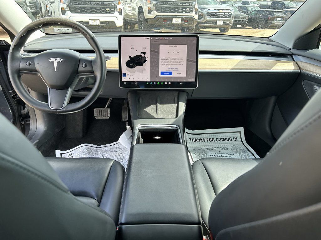 Used 2023 Tesla Model 3 Standard Range RWD image 18