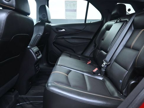 Used 2024 Chevrolet Equinox Premier AWD/4WD image 15