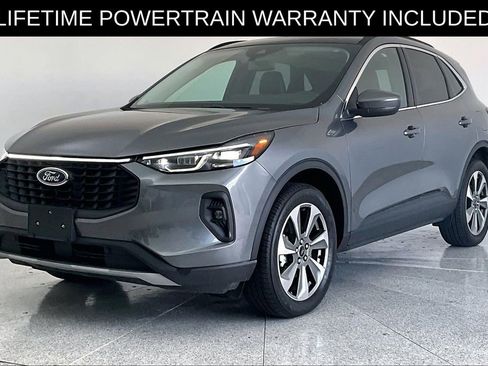 Used 2025 Ford Escape Platinum AWD/4WD image 15