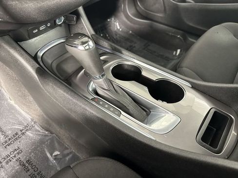 Used 2020 Chevrolet Malibu LT FWD image 18
