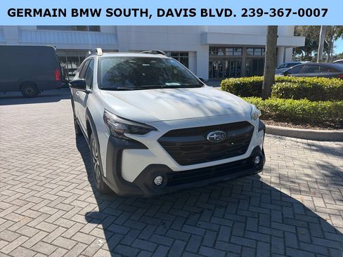 Used 2023 Subaru Outback Premium image 3