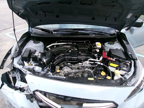 Used 2021 Subaru Crosstrek 2.0i image 12